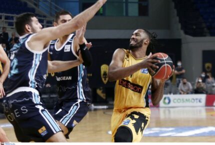 Αναχωρεί για Ρίγα