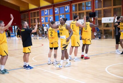 Αναχωρεί για Ρουμανία