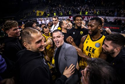 ΑΕΚ - Λέβιτσε 99-88