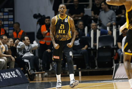 ΠΑΟΚ – ΑΕΚ 71-88