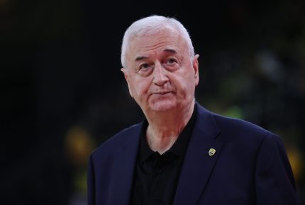 «Να παίξουμε όσο καλύτερα μπορούμε»
